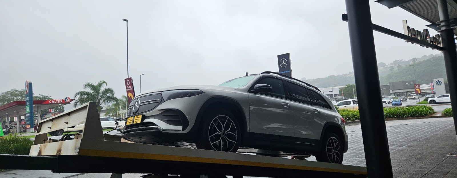 Manufacturer to storage vehicle loading